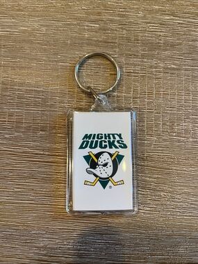 NHL Mighty Ducks Keychain